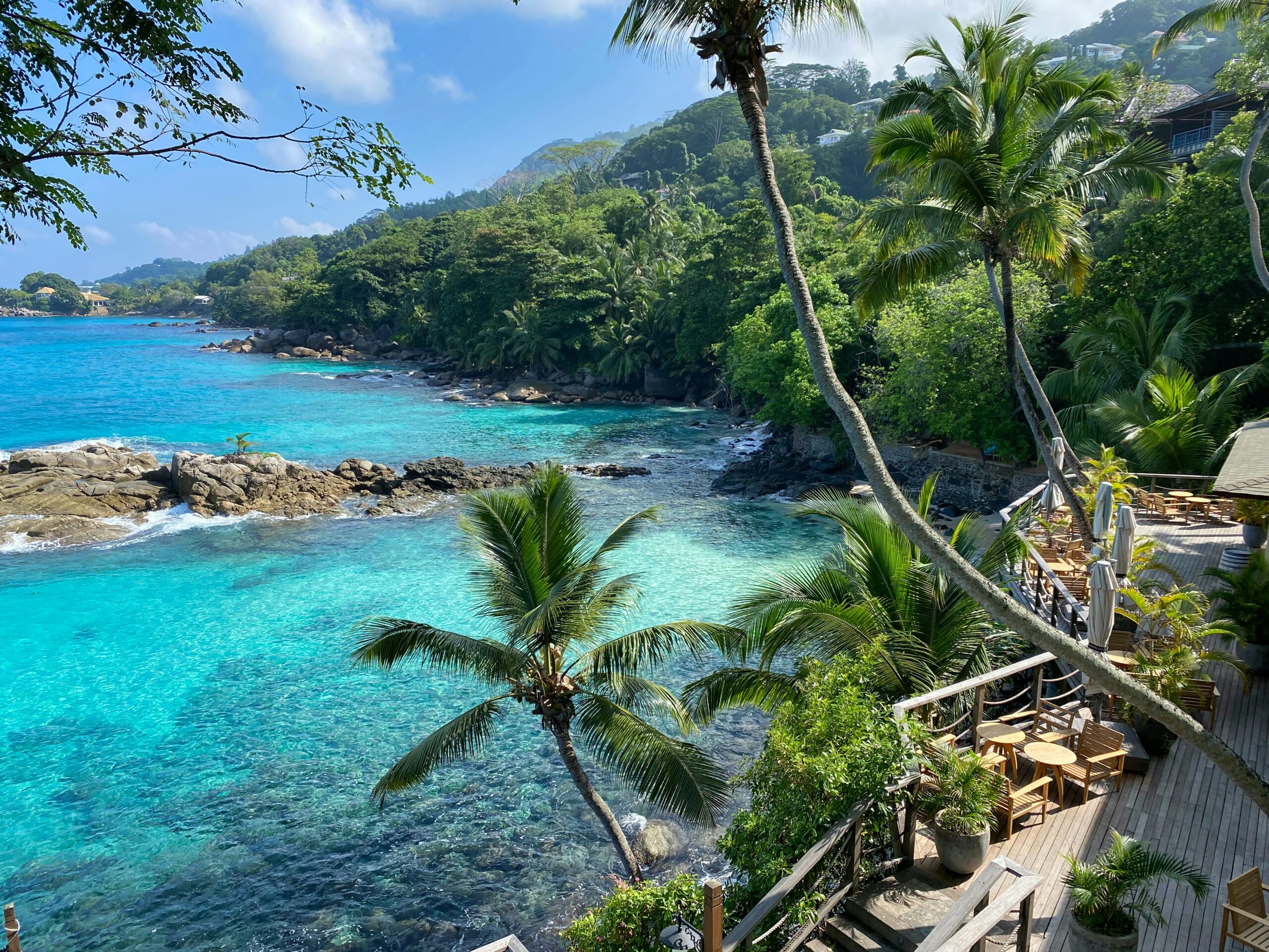 Koko Paradise - Travel Planner - Page services
